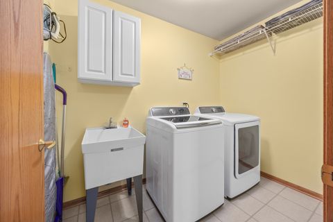 Tiny photo for 11901 Somerset Road, Orland Park, IL 60467 (MLS # 12467556)