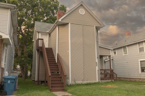 Tiny photo for 622 E Mulberry Street, Bloomington, IL 61701 (MLS # 12732503)