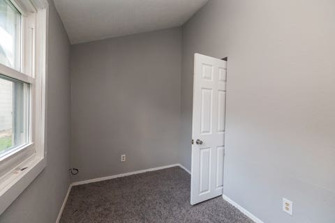 Tiny photo for 622 E Mulberry Street, Bloomington, IL 61701 (MLS # 12732503)