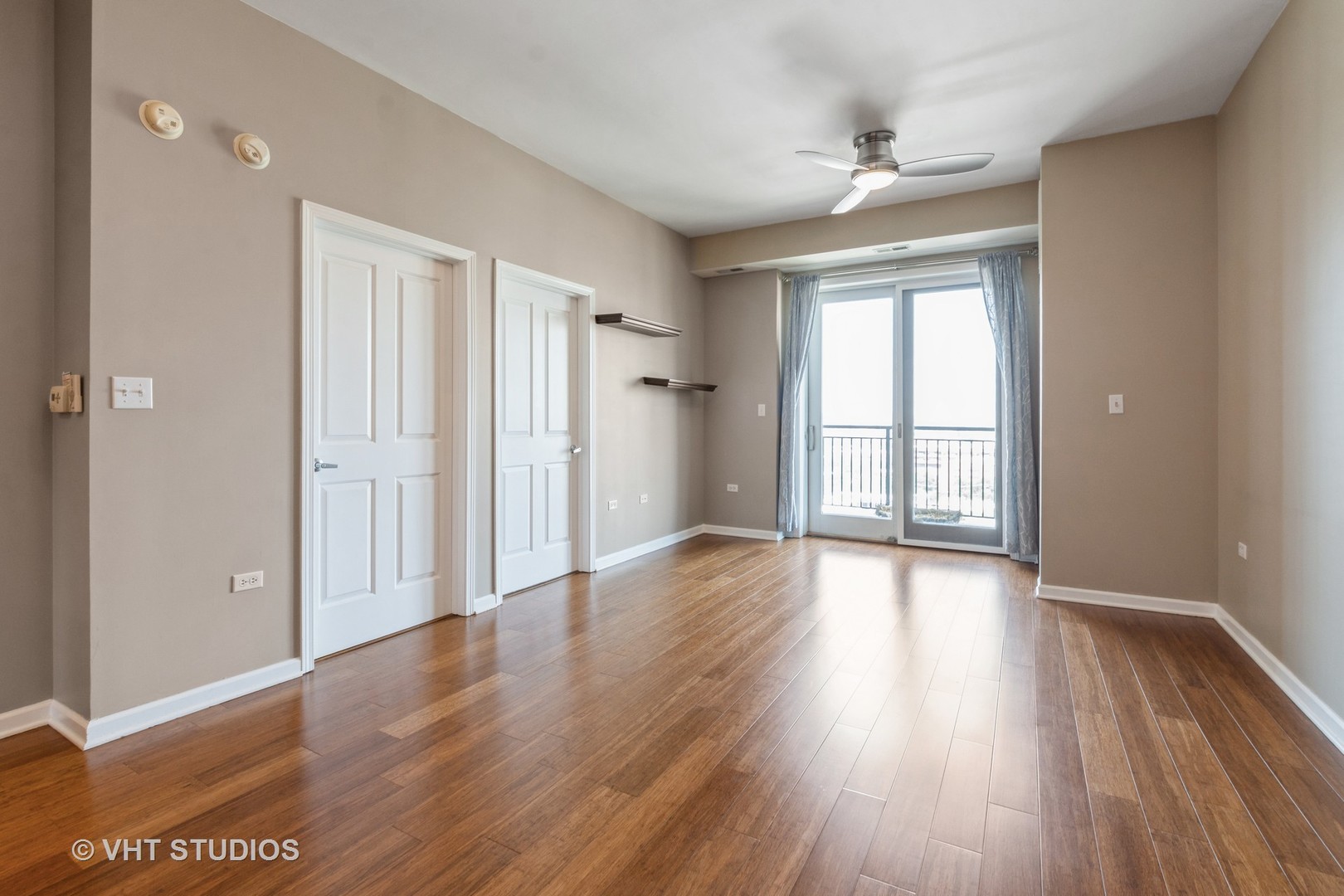 828 W GRACE Street 1304