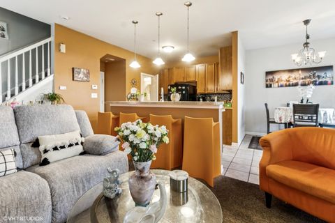 Tiny photo for 181 Willoughby Court #B, Yorkville, IL 60560 (MLS # 12505169)