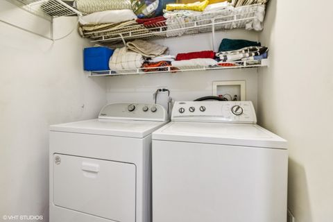 Tiny photo for 181 Willoughby Court #B, Yorkville, IL 60560 (MLS # 12505169)