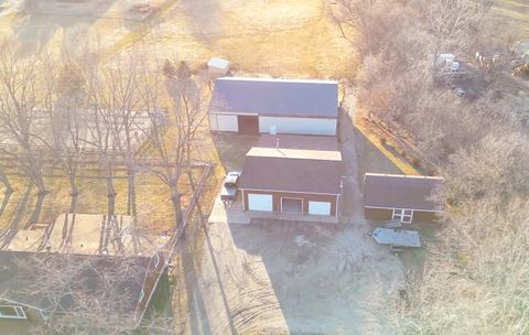 Tiny photo for 4015 Sunnyside Road, Woodstock, IL 60098 (MLS # 12489749)