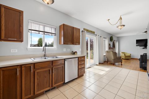 Tiny photo for 2039 Greenview Drive, Woodstock, IL 60098 (MLS # 12632698)