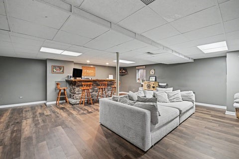 Tiny photo for 16306 Bormet Drive, Tinley Park, IL 60477 (MLS # 12793667)
