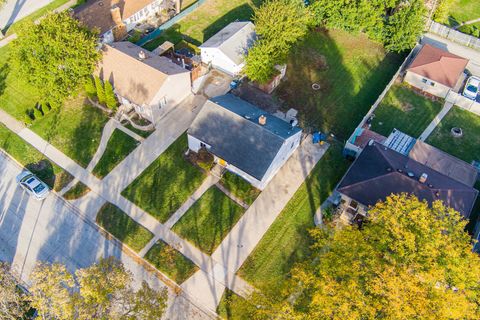 Tiny photo for 213 May Street, Bensenville, IL 60106 (MLS # 12501798)