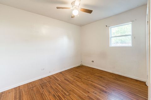 Tiny photo for 213 May Street, Bensenville, IL 60106 (MLS # 12501798)