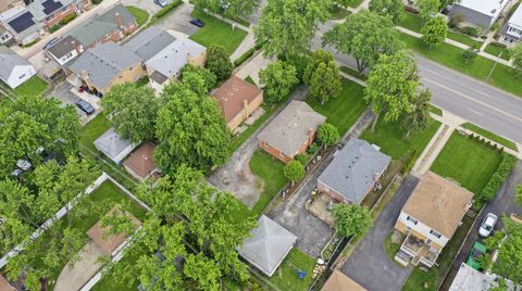 Tiny photo for 830 S La Grange Road, La Grange, IL 60525 (MLS # 12586476)