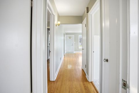 Tiny photo for 830 S La Grange Road, La Grange, IL 60525 (MLS # 12586476)