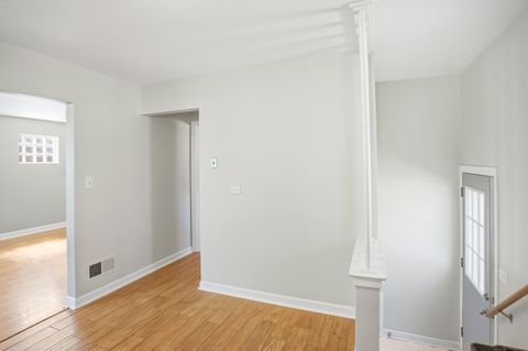 Tiny photo for 830 S La Grange Road, La Grange, IL 60525 (MLS # 12586476)