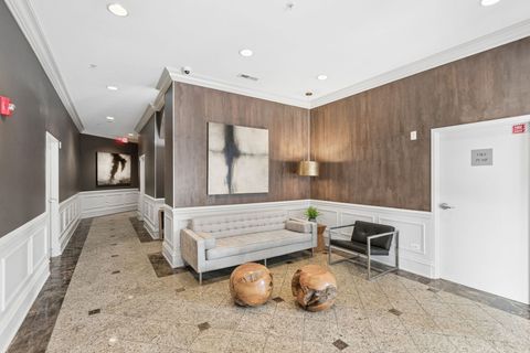 Tiny photo for 515 MAIN Street #802, Evanston, IL 60202 (MLS # 12598656)