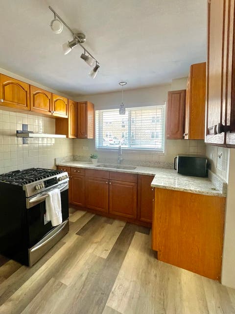 Tiny photo for 6146 N Damen Avenue #GH, Chicago, IL 60659 (MLS # 12592303)