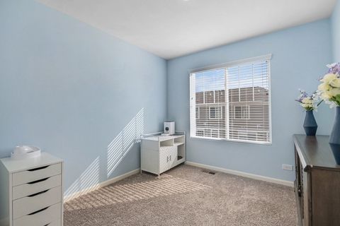 Tiny photo for 3825 Honeysuckle Lane, Elgin, IL 60124 (MLS # 12598893)