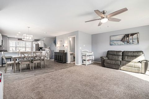 Tiny photo for 3825 Honeysuckle Lane, Elgin, IL 60124 (MLS # 12598893)