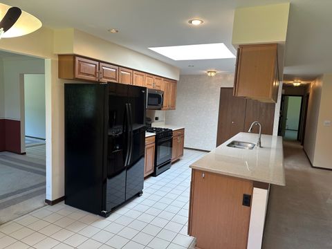 Tiny photo for 214 S Walnut Lane, Schaumburg, IL 60193 (MLS # 12667762)