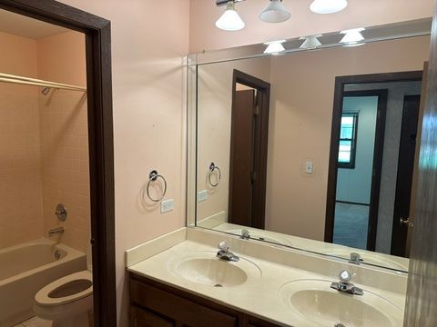 Tiny photo for 214 S Walnut Lane, Schaumburg, IL 60193 (MLS # 12667762)