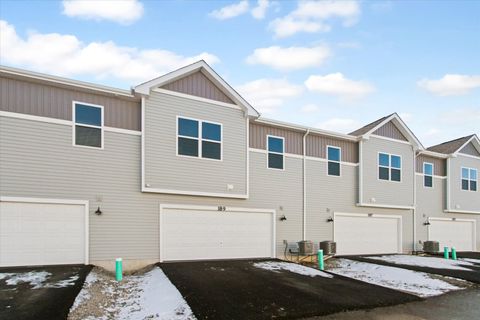 Tiny photo for 422 Comstock Road, South Elgin, IL 60177 (MLS # 12576170)