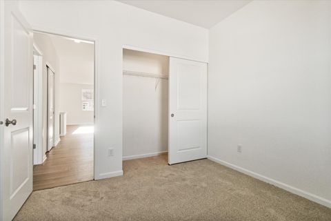 Tiny photo for 422 Comstock Road, South Elgin, IL 60177 (MLS # 12576170)