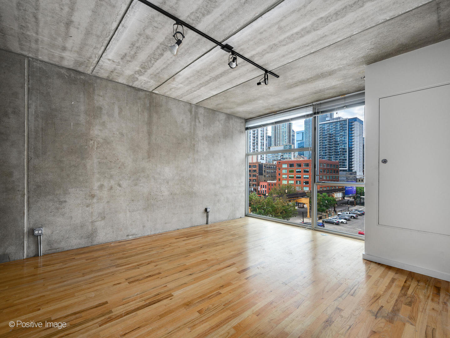 630 N Franklin Street 406
