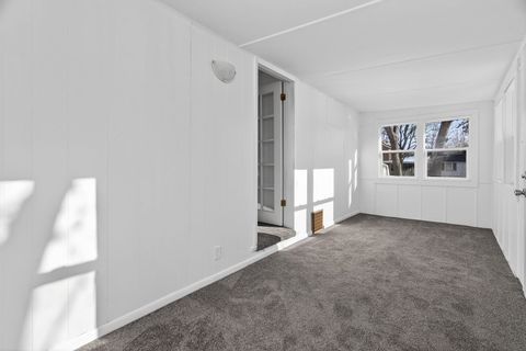 Tiny photo for 525 Byron Street, Wilmington, IL 60481 (MLS # 12530192)