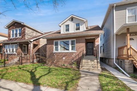 Photo of 4842 W Belden Street, Chicago, IL 60639 (MLS # 12611116)