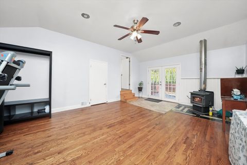 Tiny photo for 5610 W 85th Street, Burbank, IL 60459 (MLS # 12476004)