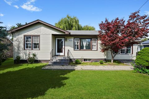5610 W 85th Street Burbank IL 60459