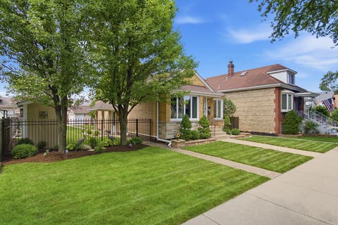 Tiny photo for 5422 S SAYRE Avenue, Chicago, IL 60638 (MLS # 12704376)