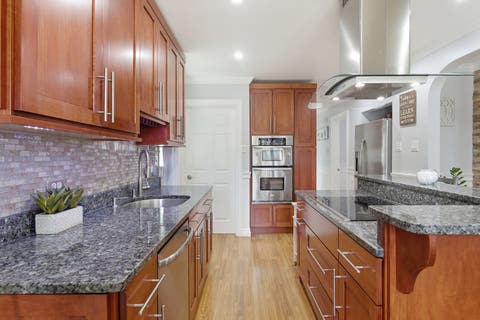 Tiny photo for 5422 S SAYRE Avenue, Chicago, IL 60638 (MLS # 12704376)