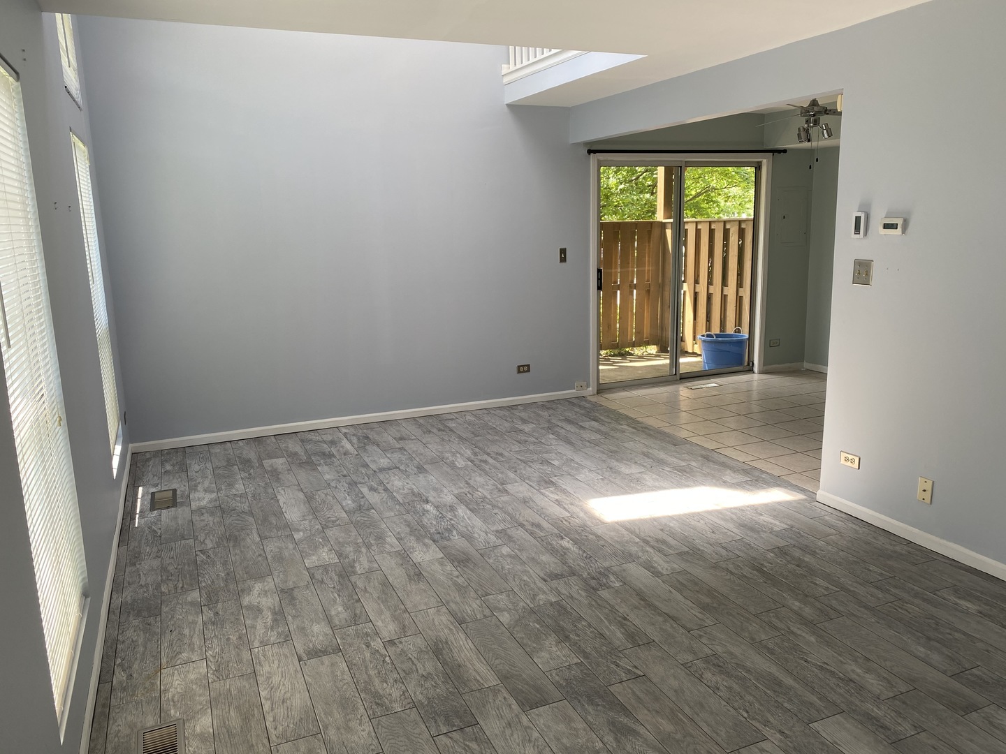 3S121 Timber Drive 121
