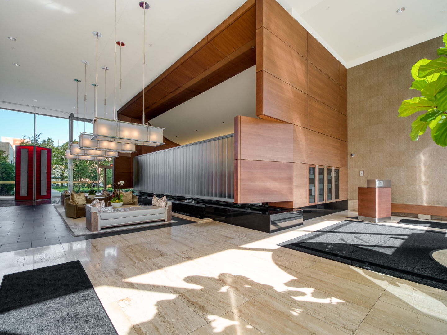 500 W Superior Street 1113