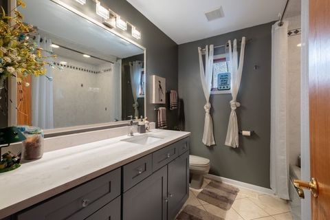 Tiny photo for 14144 Kilpatrick Avenue, Crestwood, IL 60418 (MLS # 12572179)