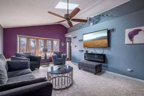 Tiny photo for 14144 Kilpatrick Avenue, Crestwood, IL 60418 (MLS # 12572179)