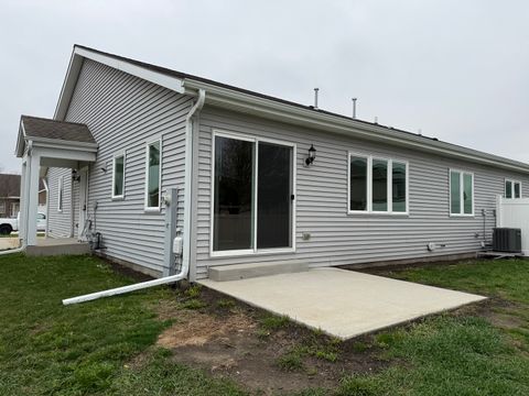 Tiny photo for 922 Bergera Street W, Braidwood, IL 60408 (MLS # 12604275)