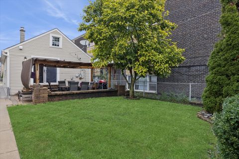 Tiny photo for 7211 W 58th Place, Summit, IL 60501 (MLS # 12500043)