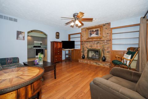 Tiny photo for 1202 N Linden Street, Normal, IL 61761 (MLS # 12602787)