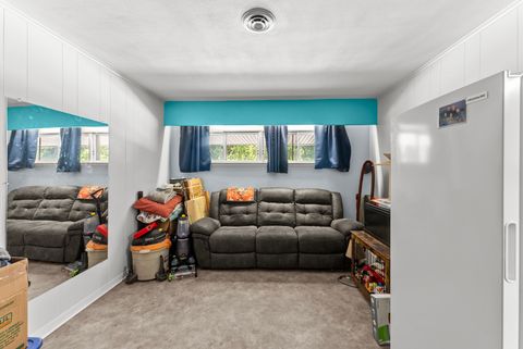 Tiny photo for 1104 Kimberly Road #1104, Bettendorf, IA 52722 (MLS # 12705980)