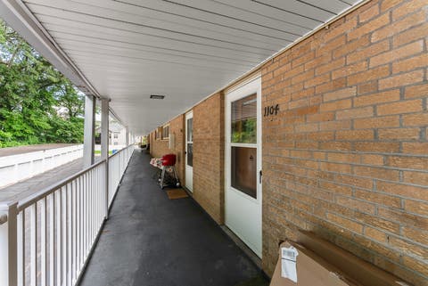 Tiny photo for 1104 Kimberly Road #1104, Bettendorf, IA 52722 (MLS # 12705980)