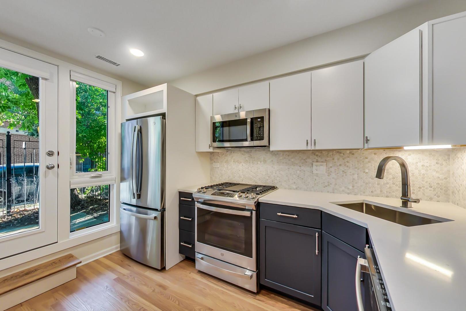 20 W 15th Street B