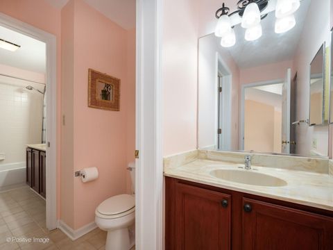 Tiny photo for Lake Bluff, IL 60044 (MLS # 12518129)