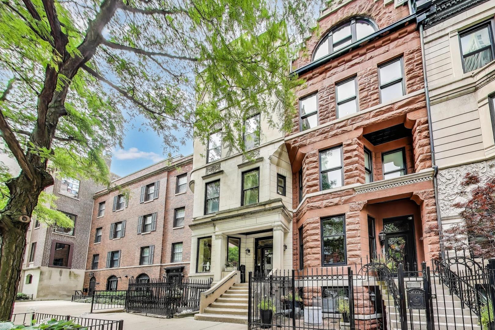 72 E Elm Street 5