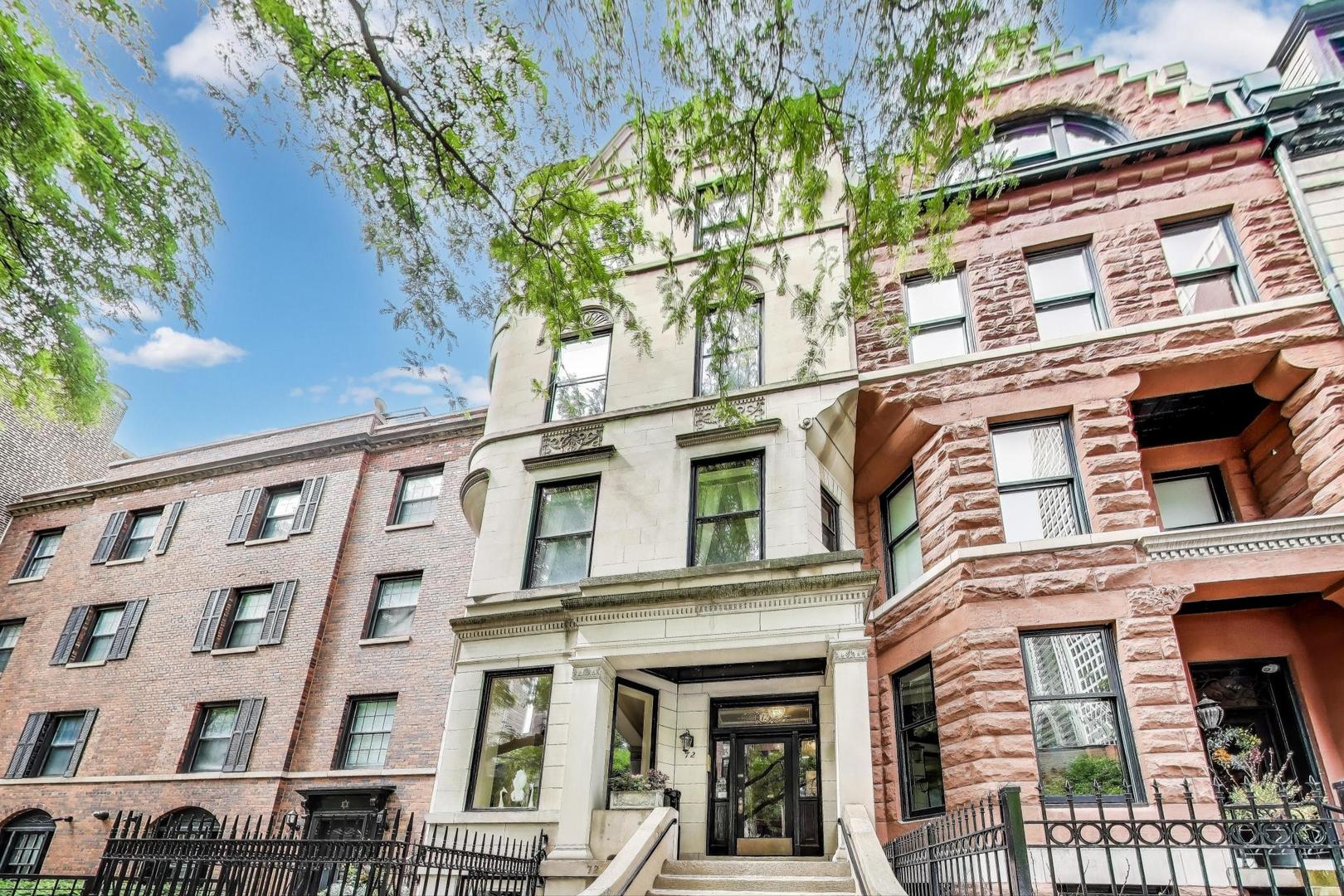 72 E Elm Street 5