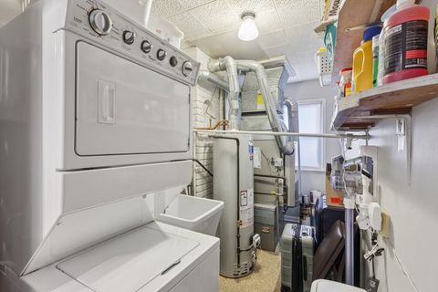 Tiny photo for 147 Chicago Avenue, Clarendon Hills, IL 60514 (MLS # 12506308)