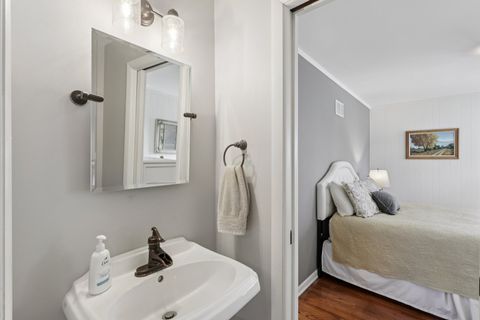 Tiny photo for 147 Chicago Avenue, Clarendon Hills, IL 60514 (MLS # 12506308)