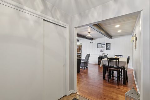 Tiny photo for 147 Chicago Avenue, Clarendon Hills, IL 60514 (MLS # 12506308)