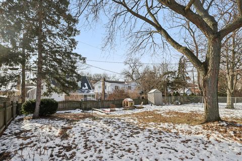 Tiny photo for 147 Chicago Avenue, Clarendon Hills, IL 60514 (MLS # 12506308)