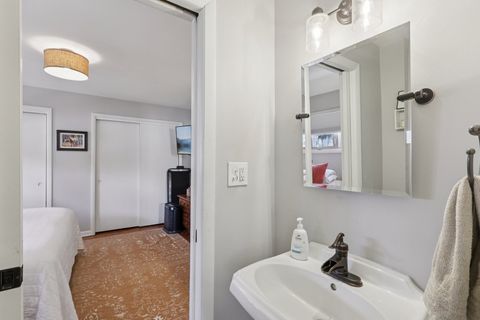 Tiny photo for 147 Chicago Avenue, Clarendon Hills, IL 60514 (MLS # 12506308)