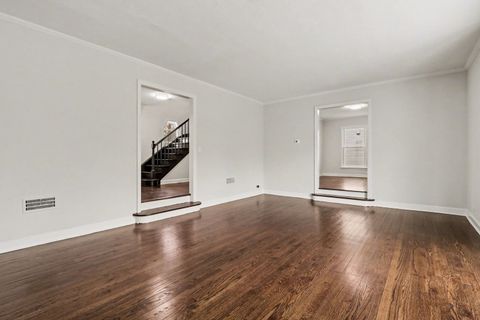 Tiny photo for 808 Sterling Avenue, Flossmoor, IL 60422 (MLS # 12607573)