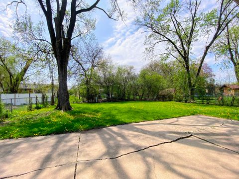 Tiny photo for 3317 Woodworth Place, Hazel Crest, IL 60429 (MLS # 12487625)