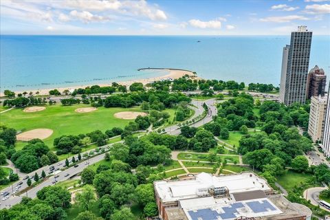 Tiny photo for 1560 N Sandburg Terrace #3206, Chicago, IL 60610 (MLS # 12592452)